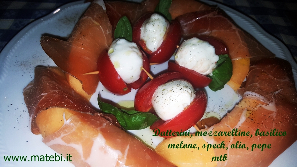 Mini-caprese con mozzarelline